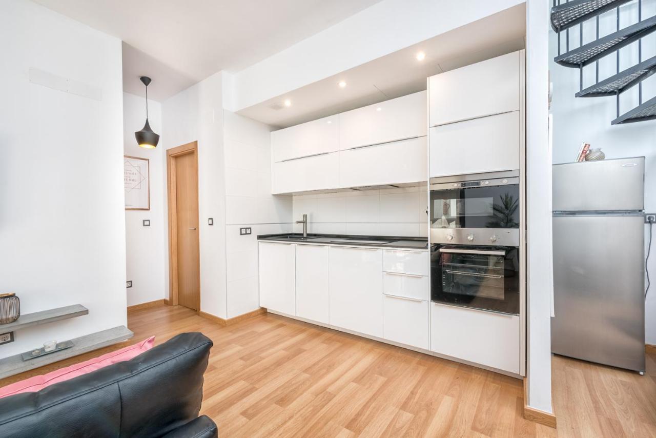 Appartamento Atico Con Terraza Ac 1Hab En El Centro Y Piscina Comunitaria Málaga Esterno foto