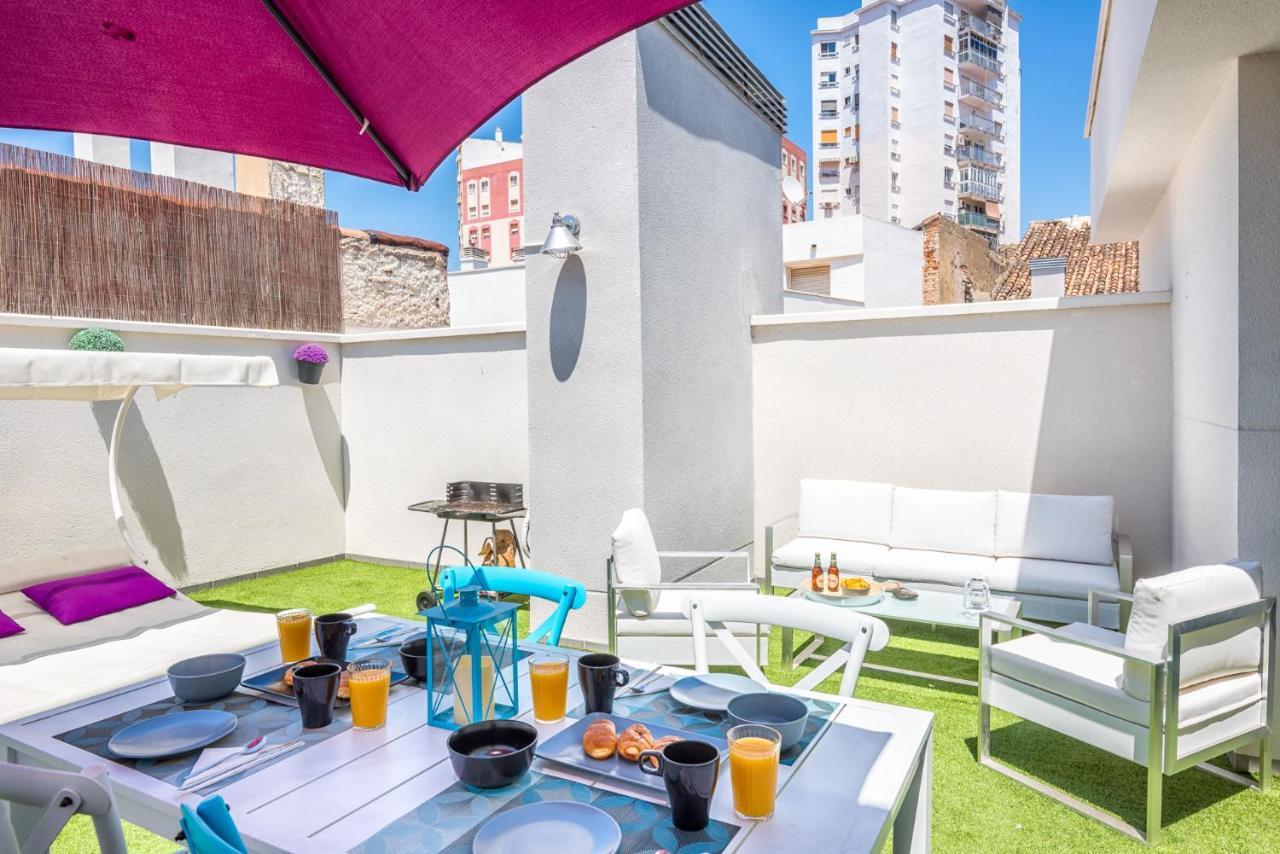 Appartamento Atico Con Terraza Ac 1Hab En El Centro Y Piscina Comunitaria Málaga Esterno foto