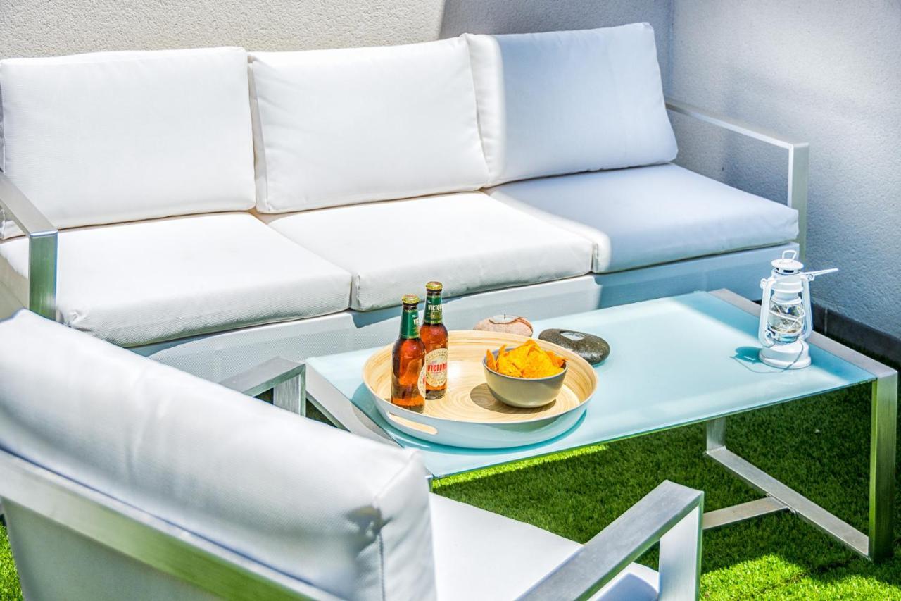 Appartamento Atico Con Terraza Ac 1Hab En El Centro Y Piscina Comunitaria Málaga Esterno foto